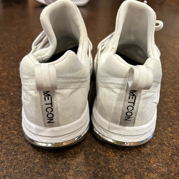Nike Metcon Trainers! Great condition! - Picture 4 of 4